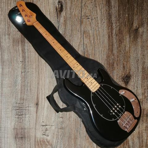 جيتار باس Stagg MB300 مع علبة Fender