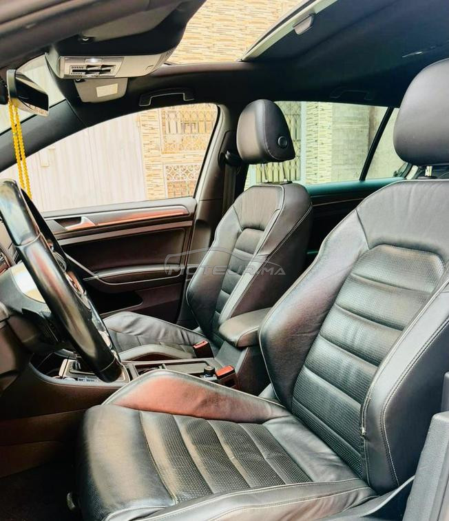 Volkswagen Golf 7 Diesel Automatique 2018 à Settat