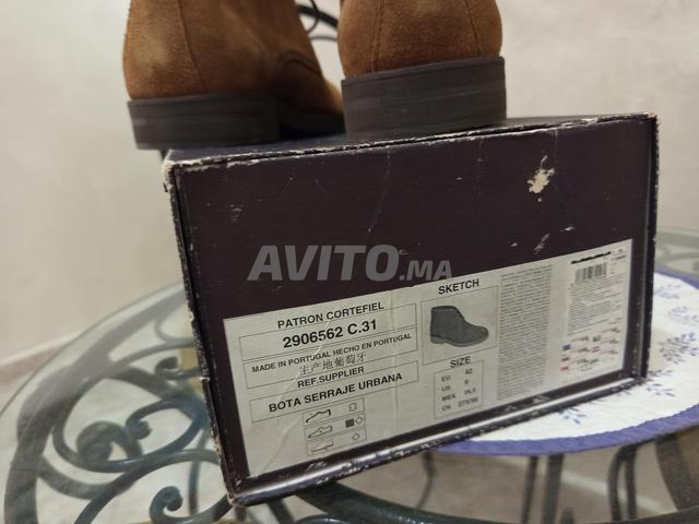 بوت كورتفيل جلد سويدي أصلي. 42 - 2