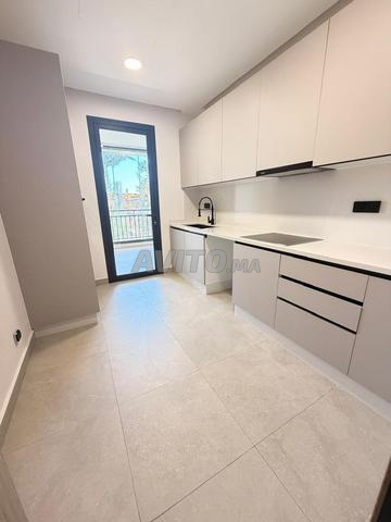 Appartement à louer 150 m² à Rabat - 2