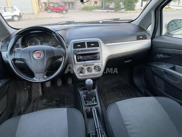 FIAT GRANDE PUNTO - 2