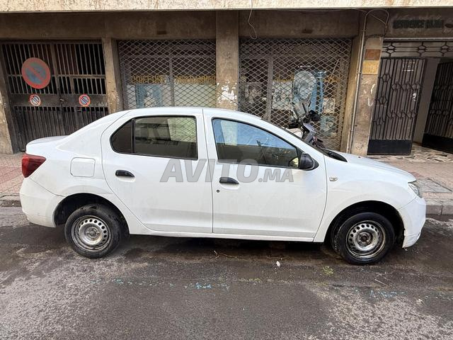 Dacia Logan Diesel Manuelle 2017 à Tanger