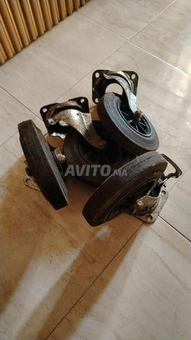 رفوف فيترينة متوفرة - 2