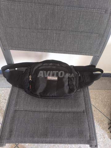 حقيبة ظهر وحقيبة خصر من Wenger و Piquardo