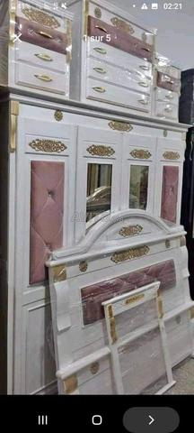 🚨 Offre limitée : Chambre à coucher chic à prix imbattable - 2