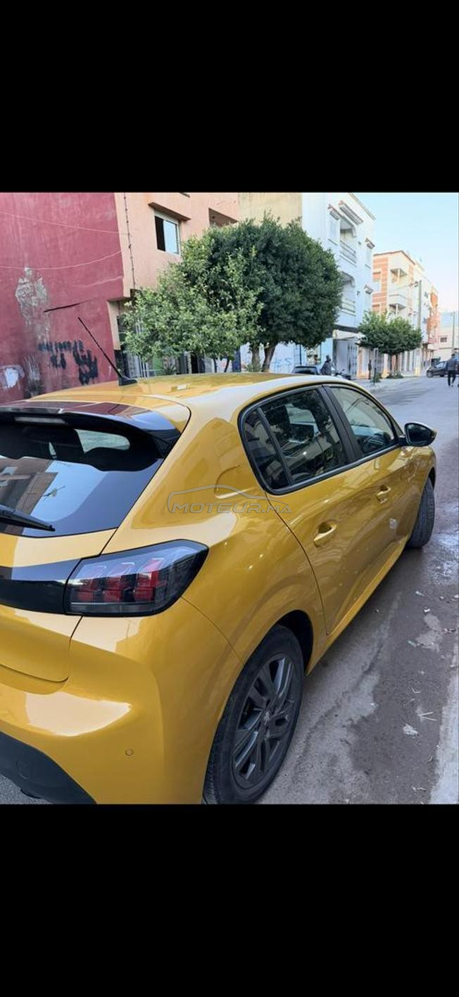 peugeot 208 automatique 