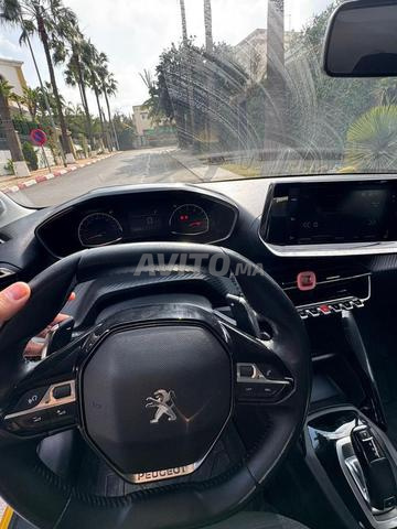 Peugeot 208 Automatique