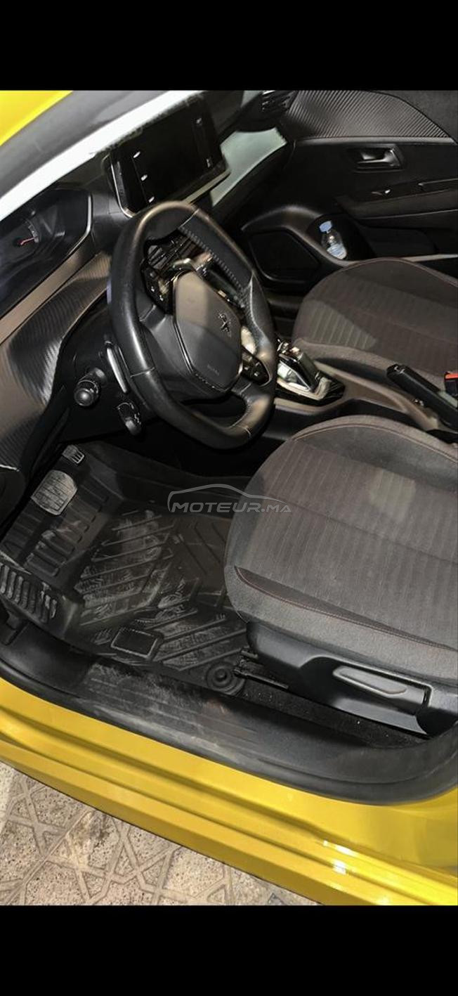 peugeot 208 automatique 