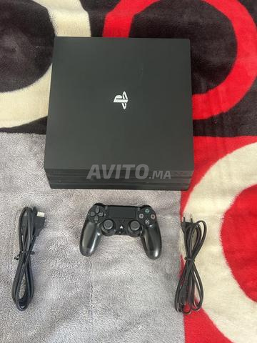 PlayStation 4 pro à vendre - 2