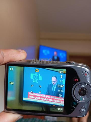 Appareil photo numérique CASIO EX-Z2000 14.1MP Zoom 5x