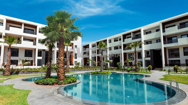 شقة رائعة في سكن آمن مع مسبح - 2