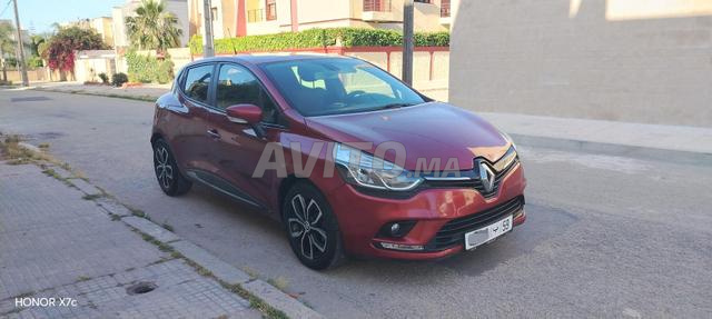 رينو كليو موديل 2021 بحالة ممتازة - 2