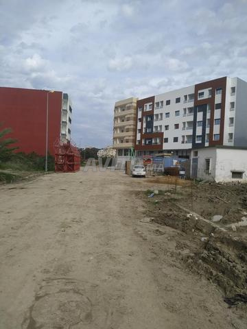 Terrains 600 m2 zone immeuble près Aswak Salam