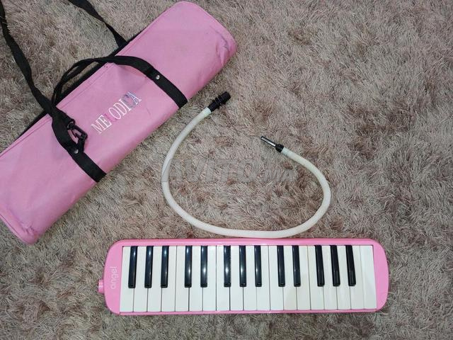 ميلوديكا وجيتار ولوحة مزدوجة الوجه - 2