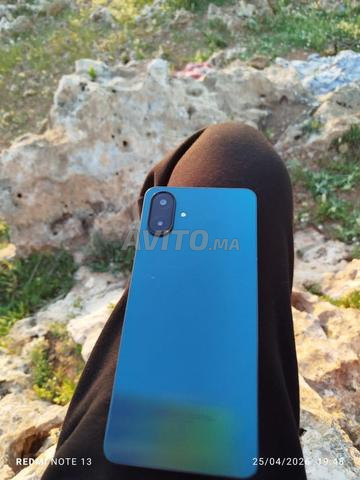 Le sourcil toute la ville - 2