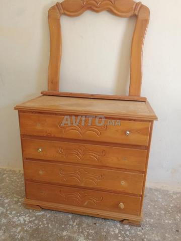 Chambre à coucher avec ses accessoires - 2