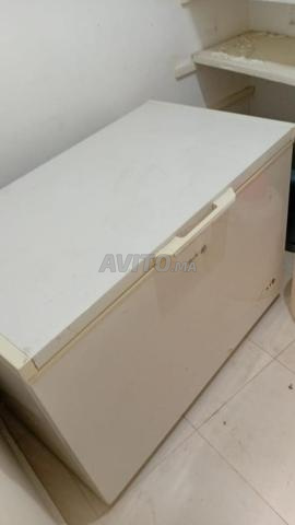 ثلاجة للبيع