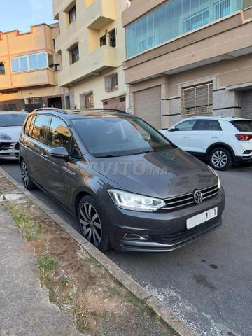 Volkswagen Touran 1.6L 2016 dédouanée 2019