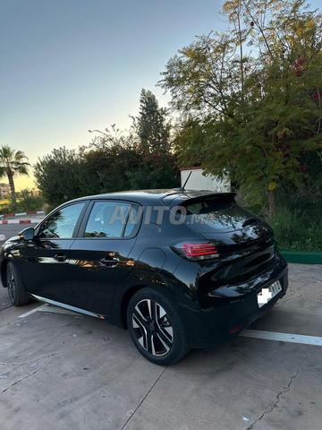 Peugeot 208 Diesel Manuelle 2025 à Marrakech