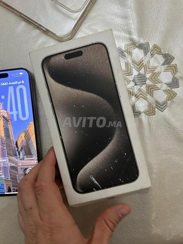 iPhone 15 Pro Max Sim