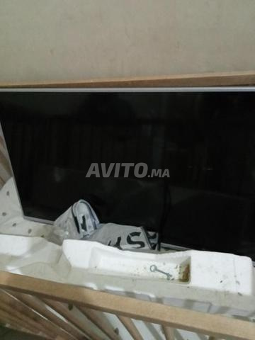 تلفاز إل جي LED بحجم 43 بوصة