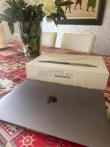 Macbook pro 13 pouces 2020 retina TouchBAR