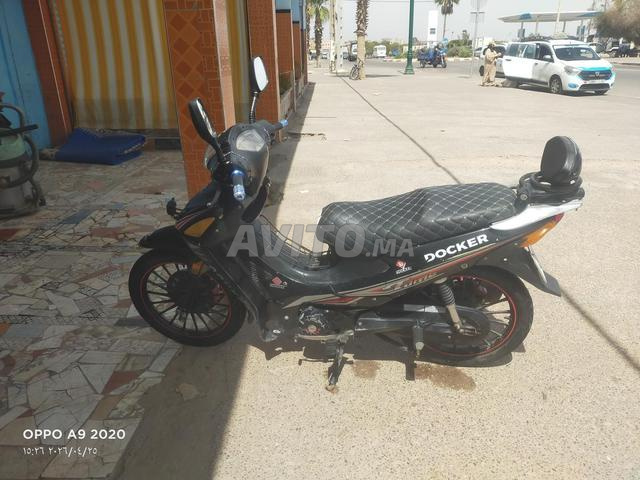 Moto à vendre marque Doquer, 110, prix 8500 - 2