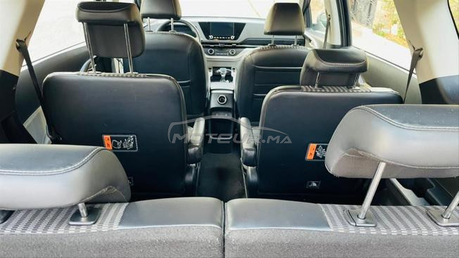 🚗 À vendre – Kia Carens 2023 (comme neuve)