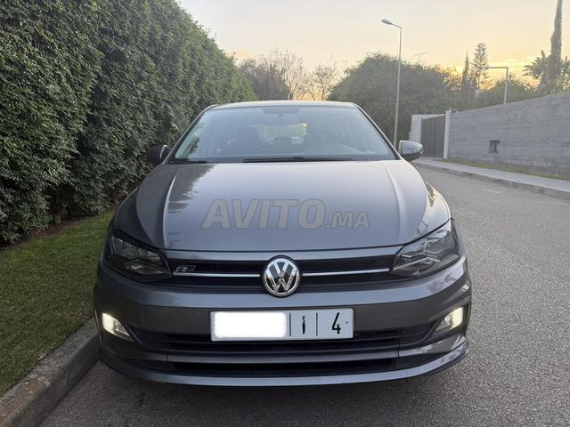 Volkswagen Polo Essence Manuelle 2019 à Rabat - 2