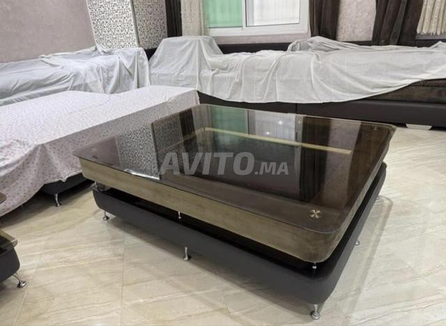 Table de salon basse design moderne