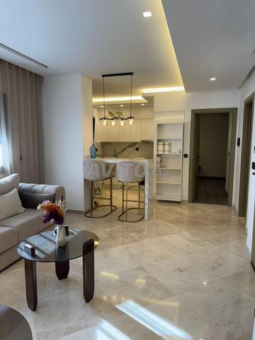 شقة للإيجار في مالاباطا بجوار محطة القطار السريع - 2