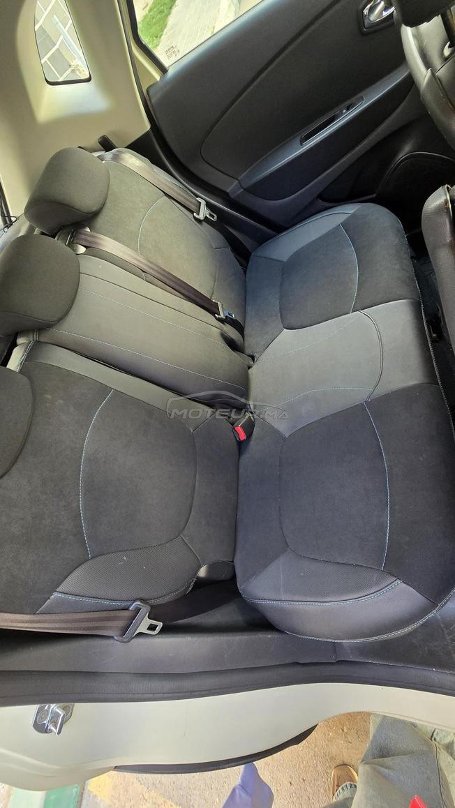 renault captur blanc cassé 