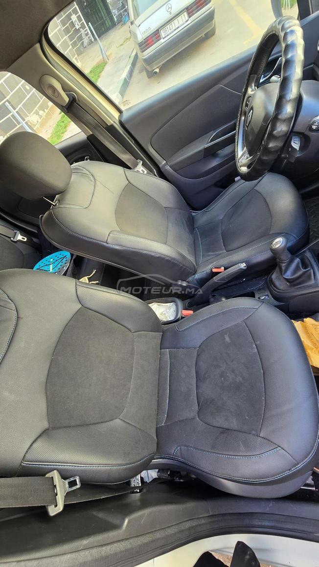 renault captur blanc cassé 