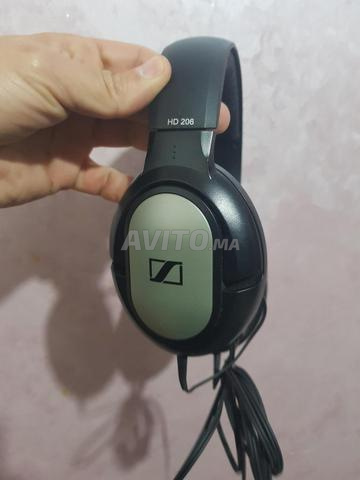 سماعات رأس Sennheiser HD 206