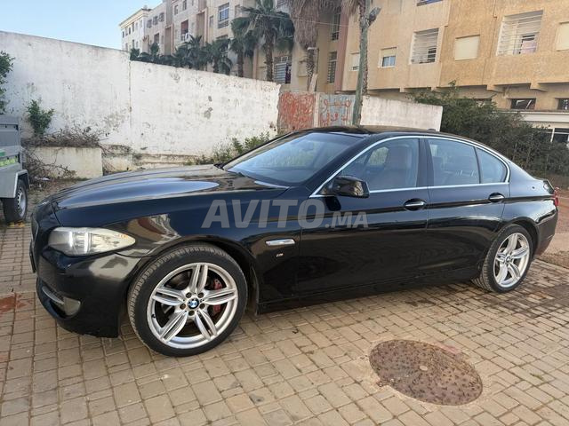 بي إم دبليو الفئة الخامسة 525 دي