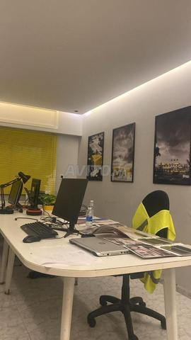 مكتب للإيجار - 2