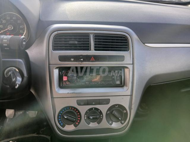 فيات بونتو ديزل 2015 بالدار البيضاء