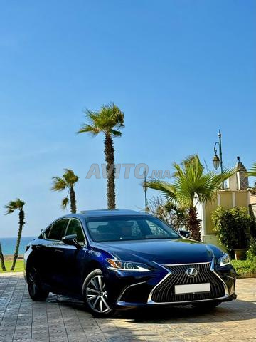 لكزس ES 300h هايبرد أوتوماتيك 2021 في الرباط