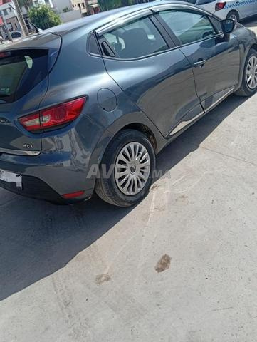 رينو كليو 4 - 2