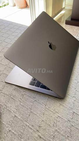 MacBook Pro 2018 512/8 avec Touch Bar