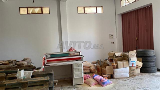 محل تجاري للبيع بمساحة 120 متر مربع، - 2