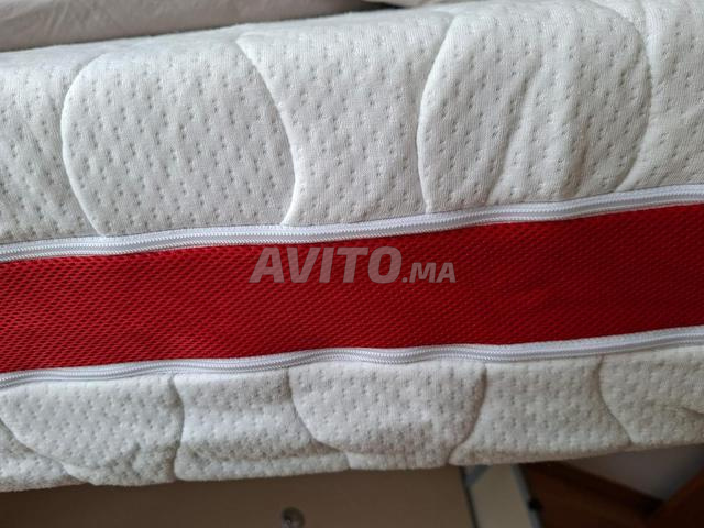 مرتبة 120 × 200 سم إسفنجية بحالة جيدة جداً - 2