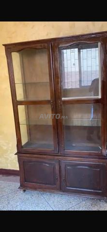 أبواب وخزائن للبيع