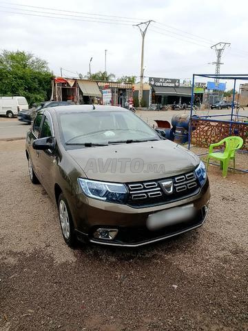 Dacia Logan à vendre, fabriquée à la maison