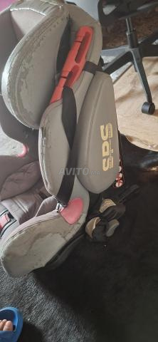 مقعد سيارة آيزوفيكس للبيع - 2
