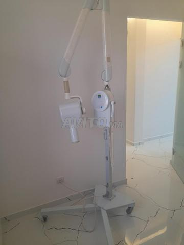 Appareil de radiographie dentaire mobile en bon état - 2
