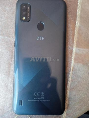 ZTE Blade A51 bon état neuf à vendre svp