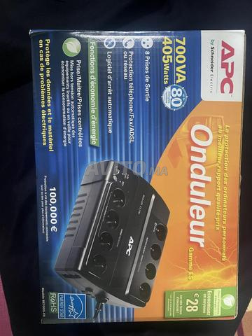 APC 700VA UPS بحالة ممتازة للبيع