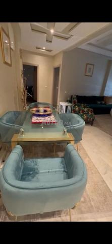 Table à manger en verre - 2