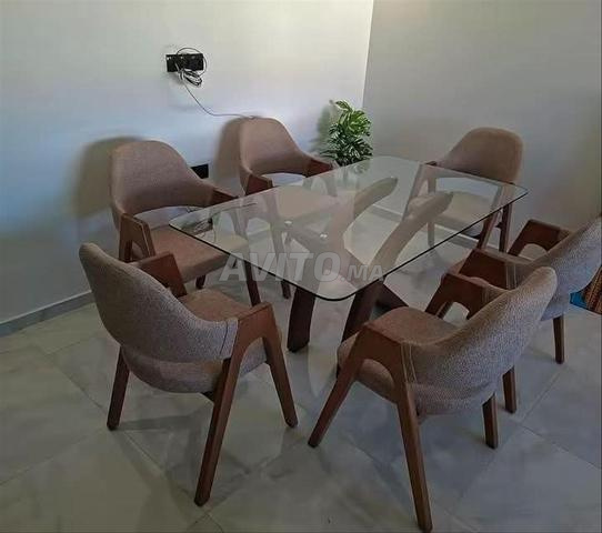 Des tables à manger - 2